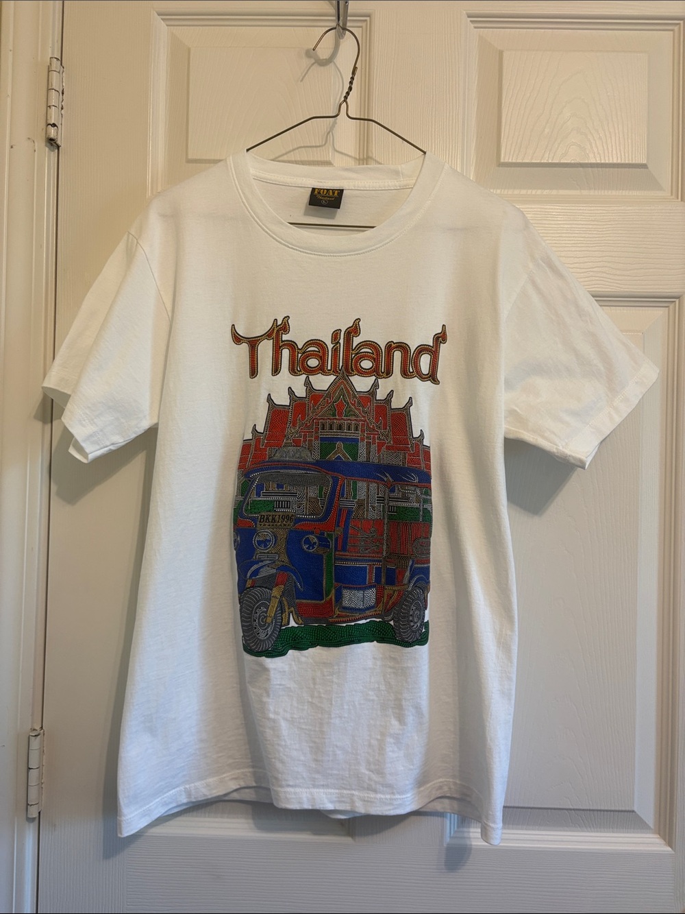 Foat Vintage‎ 90s Thailand Graphic White Short Sleeve Tee tuk-tuk